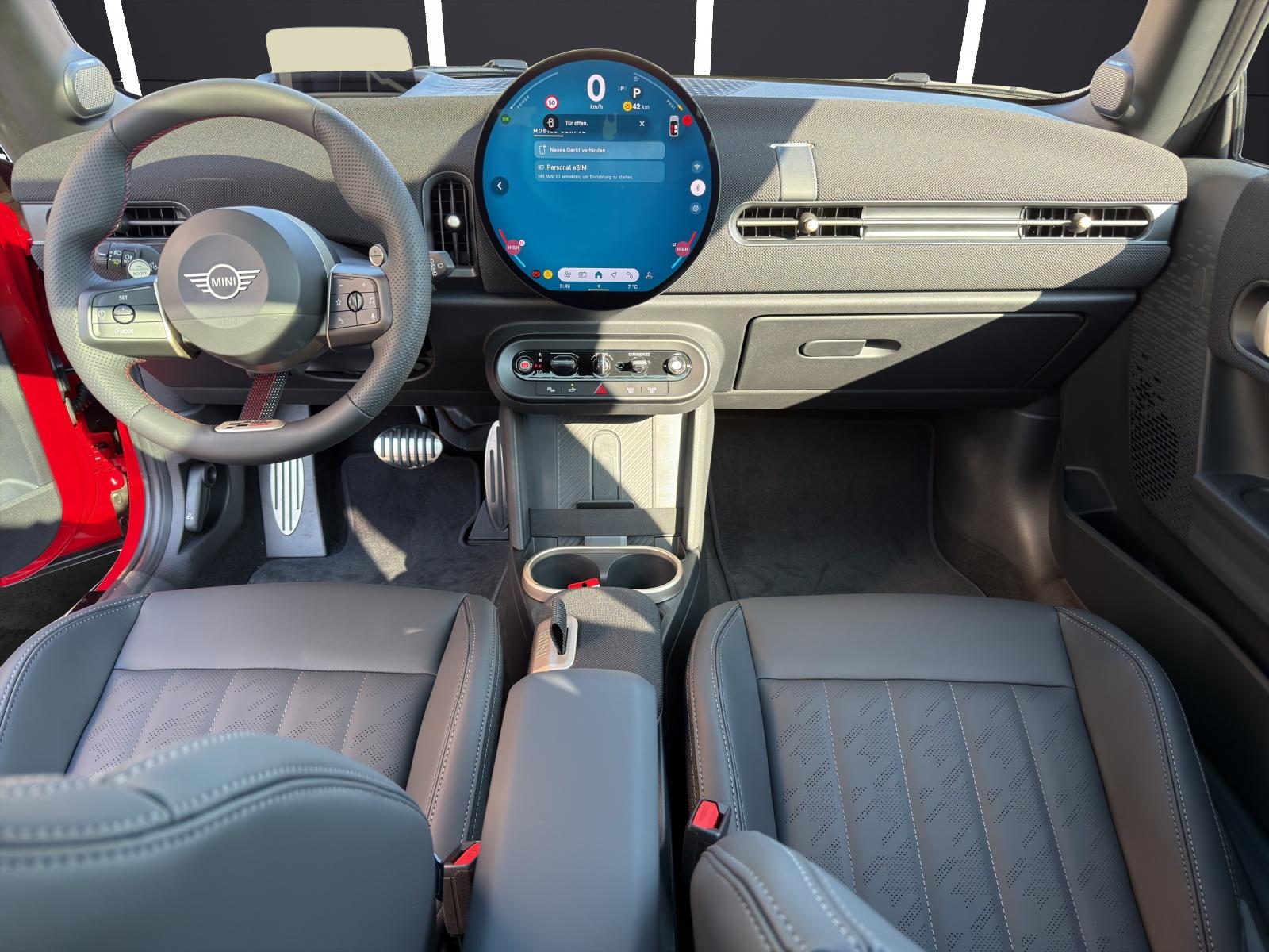 MINI F66 2.0i John Cooper Works-image-11