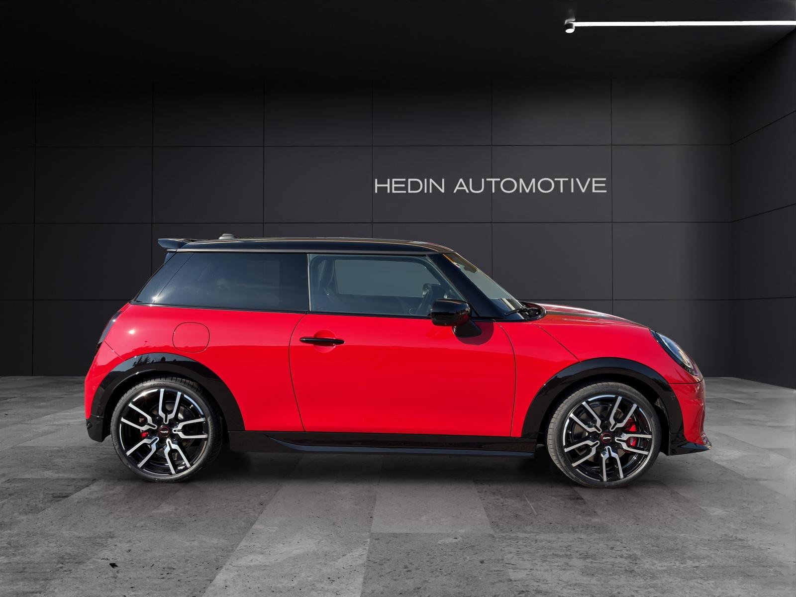 MINI F66 2.0i John Cooper Works-image-16