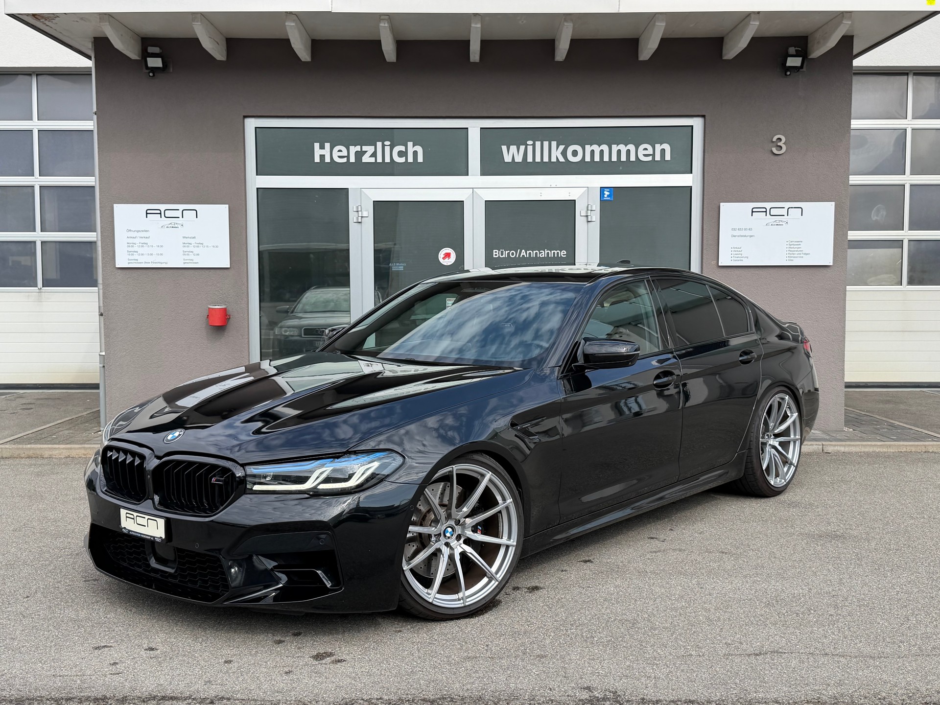 BMW M5 xDrive Competition Drivelogic