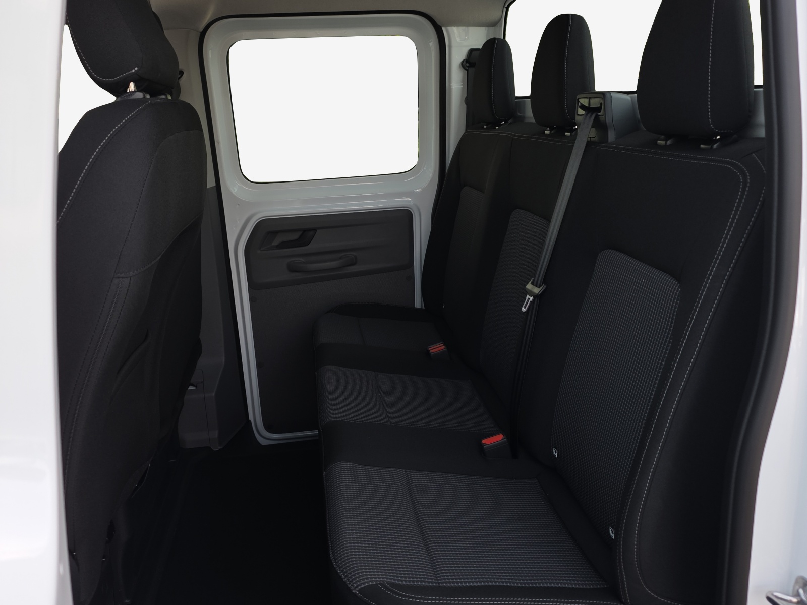 VW Transporter 2.0 TDI Automat-image-9