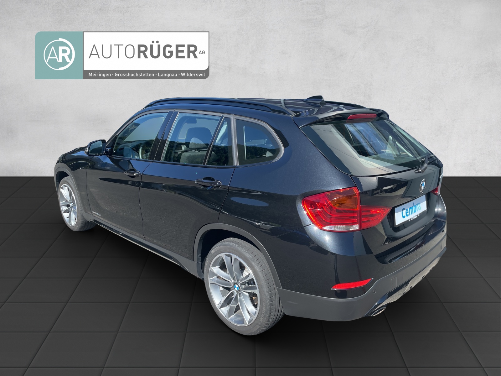 BMW X1 xDrive 25d Sport Line Steptronic-image-1