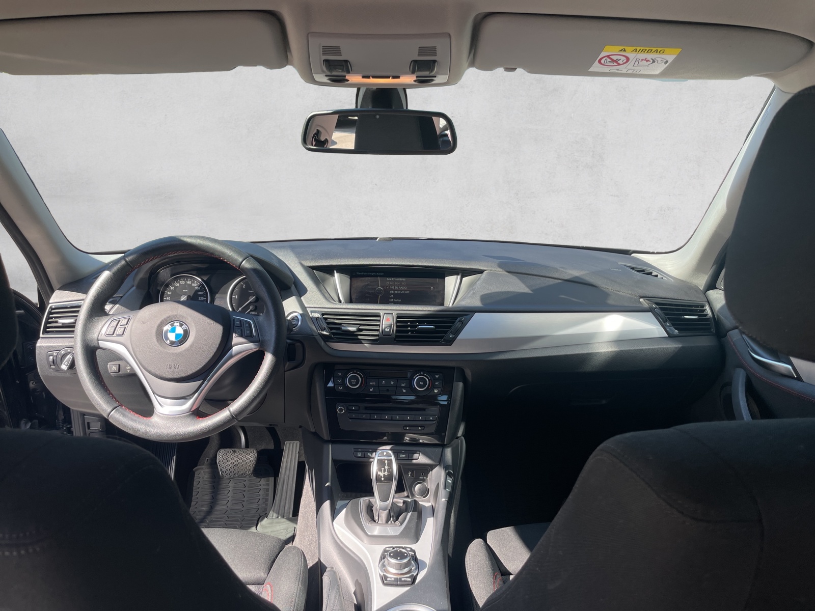 BMW X1 xDrive 25d Sport Line Steptronic-image-7
