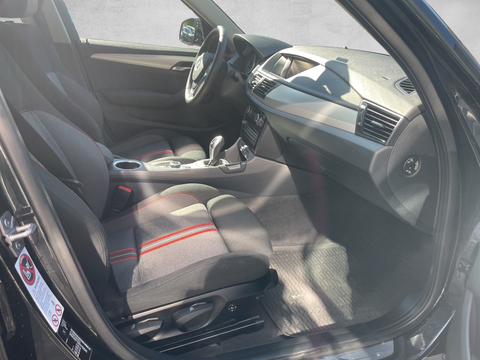 BMW X1 xDrive 25d Sport Line Steptronic-image-8