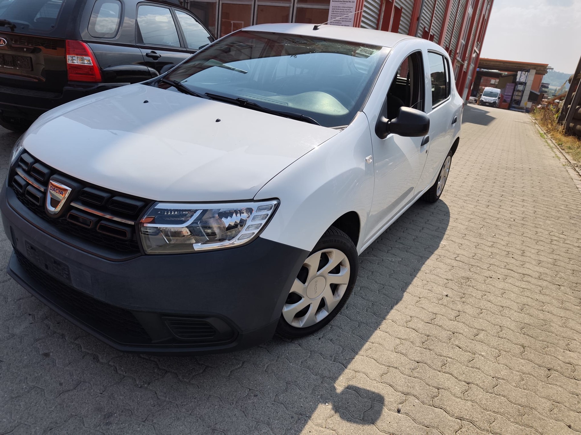 DACIA Sandero 1.0 Comfort-image-1