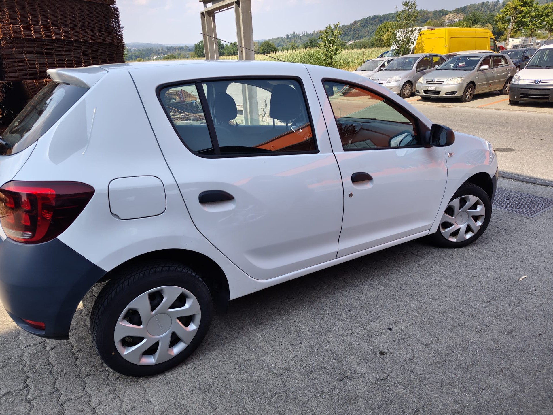 DACIA Sandero 1.0 Comfort-image-6