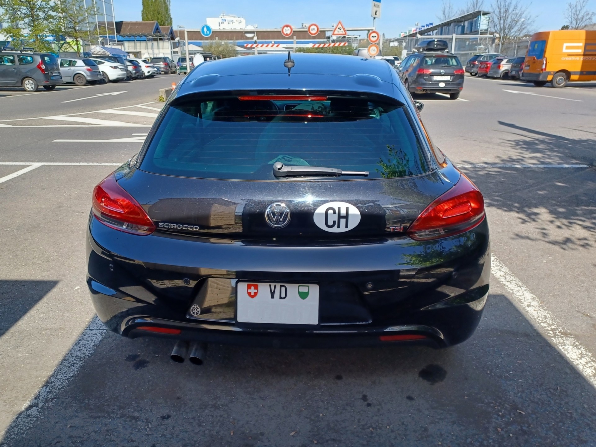 VW 1.4 TSI 160 R-Line Design-image-1