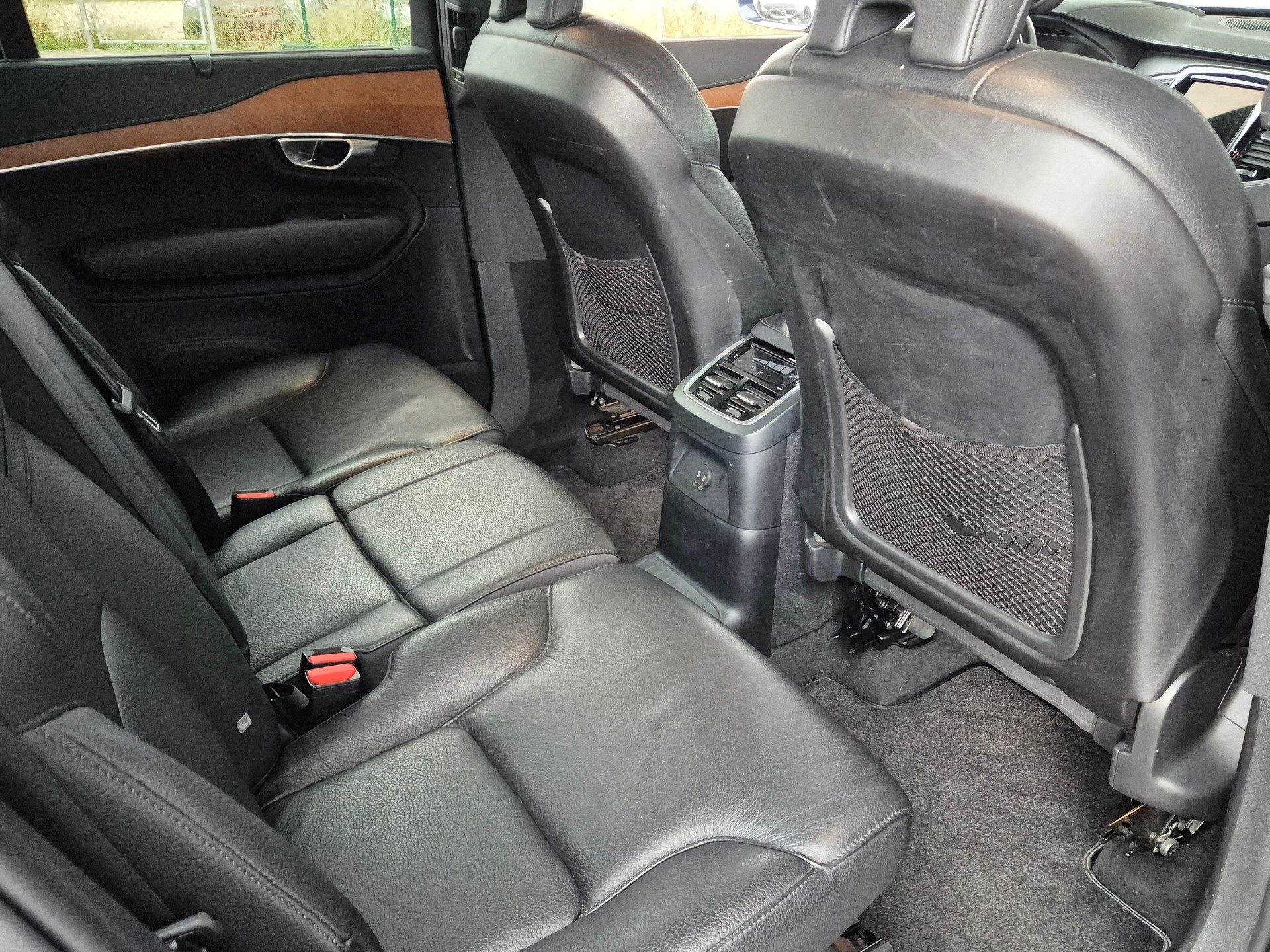 VOLVO XC90 T8 eAWD PluginHybrid Inscription Geartronic-image-16