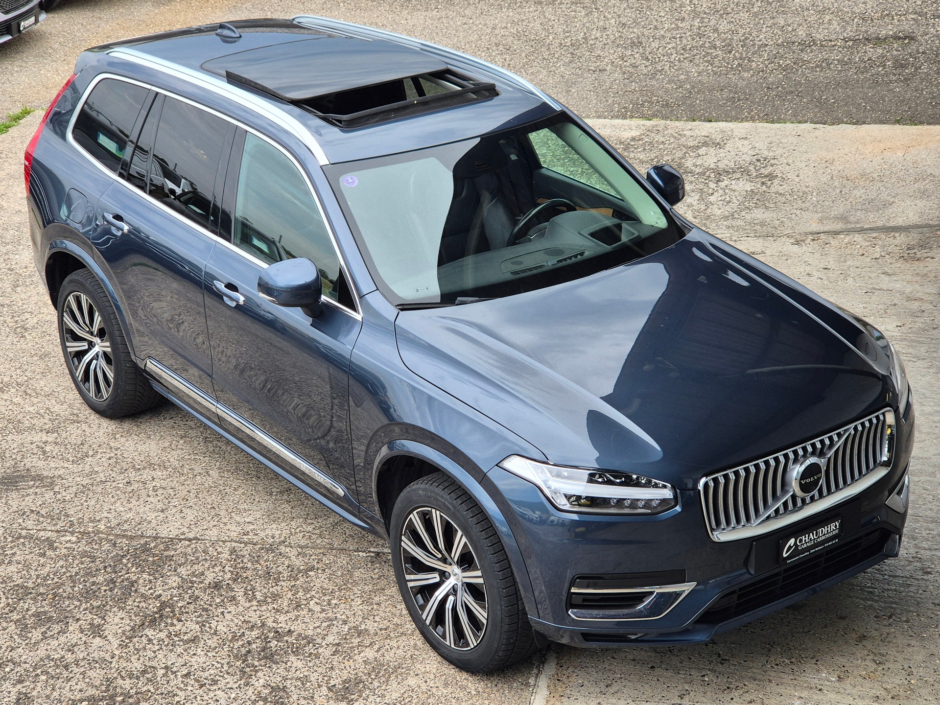 VOLVO XC90 T8 eAWD PluginHybrid Inscription Geartronic-image-2
