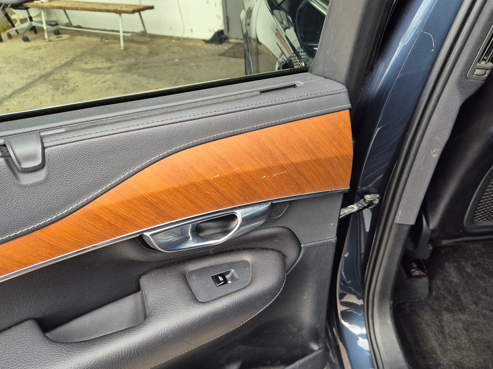 VOLVO XC90 T8 eAWD PluginHybrid Inscription Geartronic-image-26