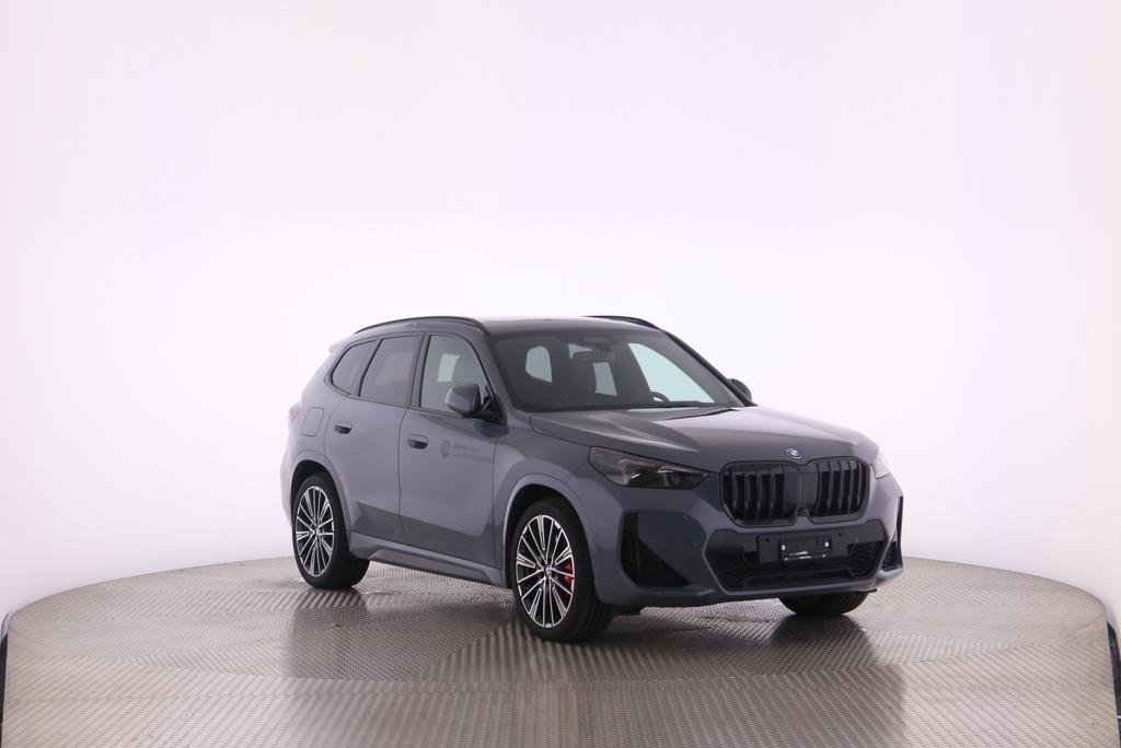BMW X1 30e xDrive-image-8