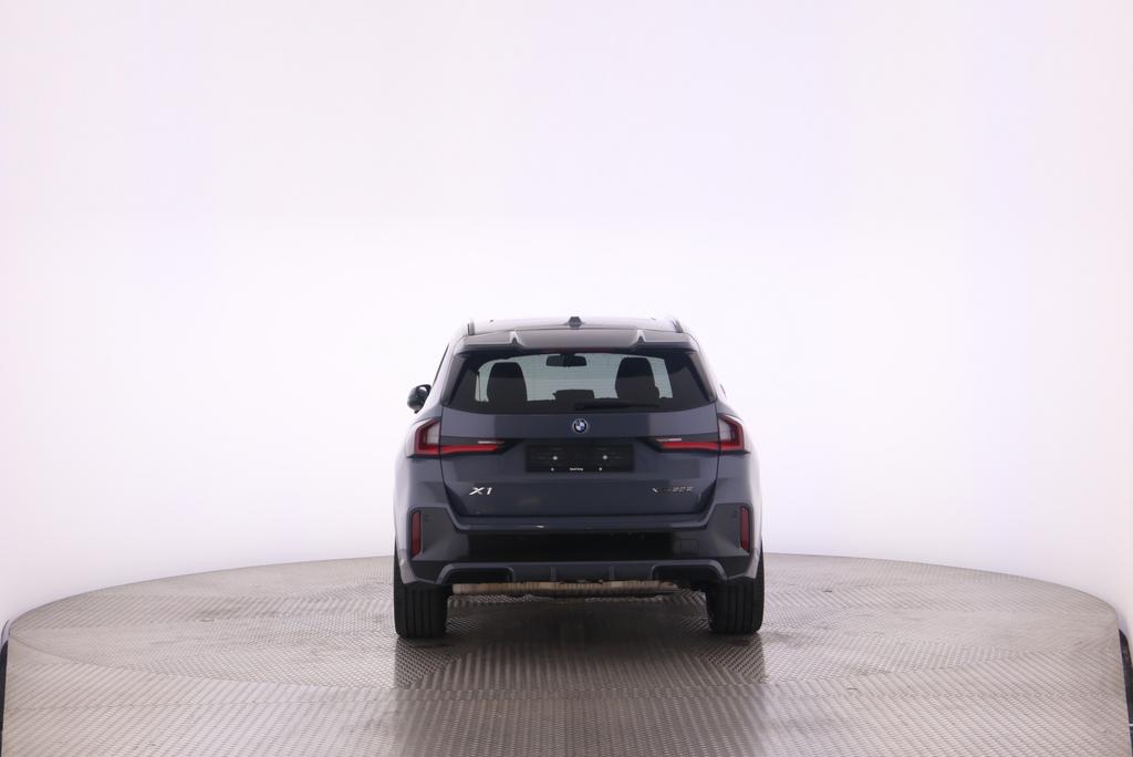 BMW X1 30e xDrive-image-7