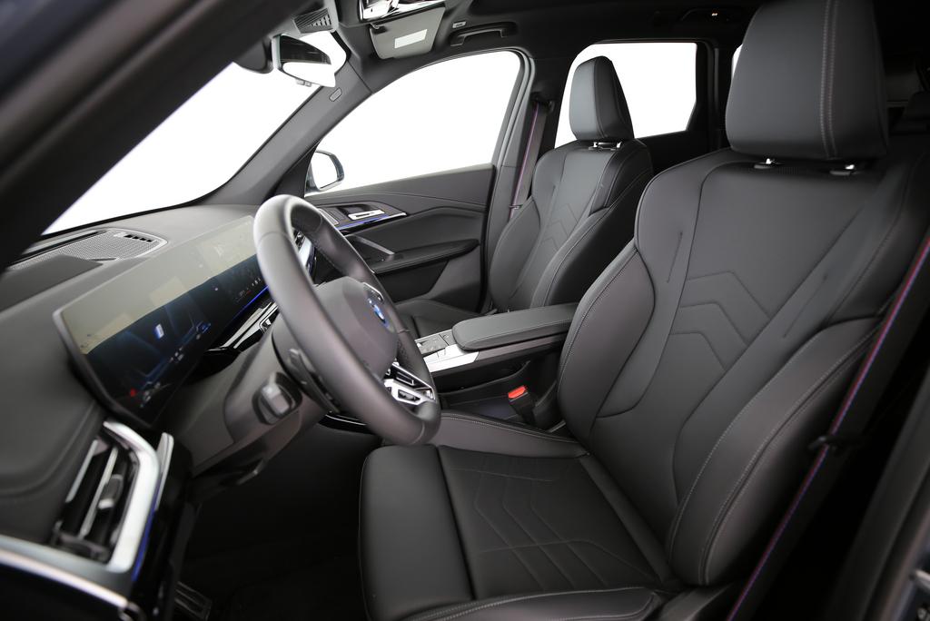 BMW X1 30e xDrive-image-9