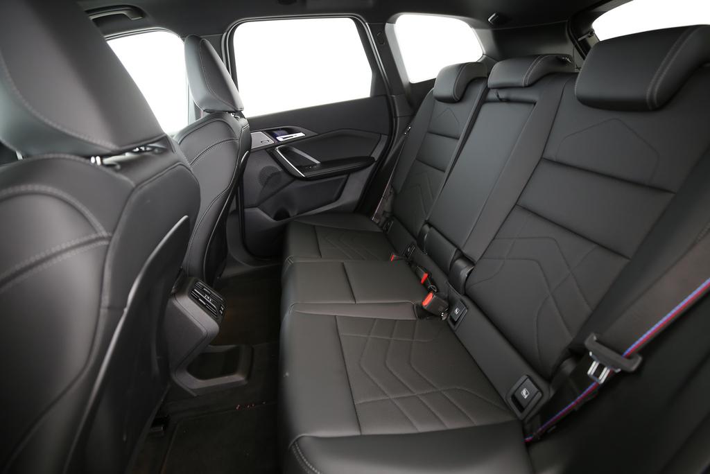 BMW X1 30e xDrive-image-11