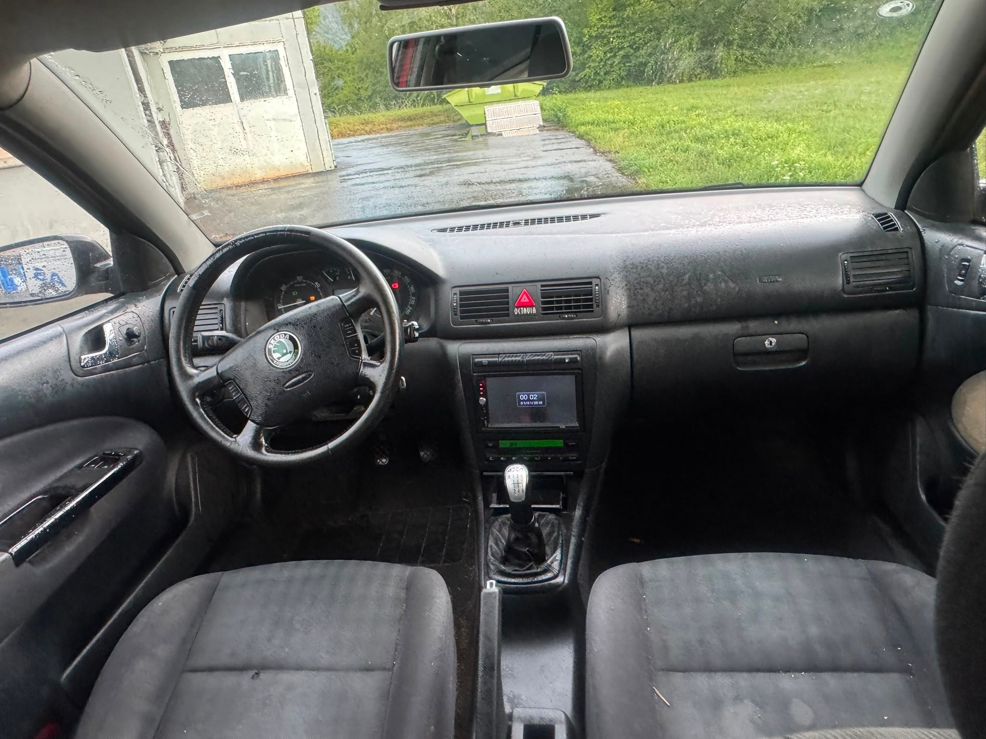 SKODA Octavia 1.9 TDI Elegance 4x4-image-8