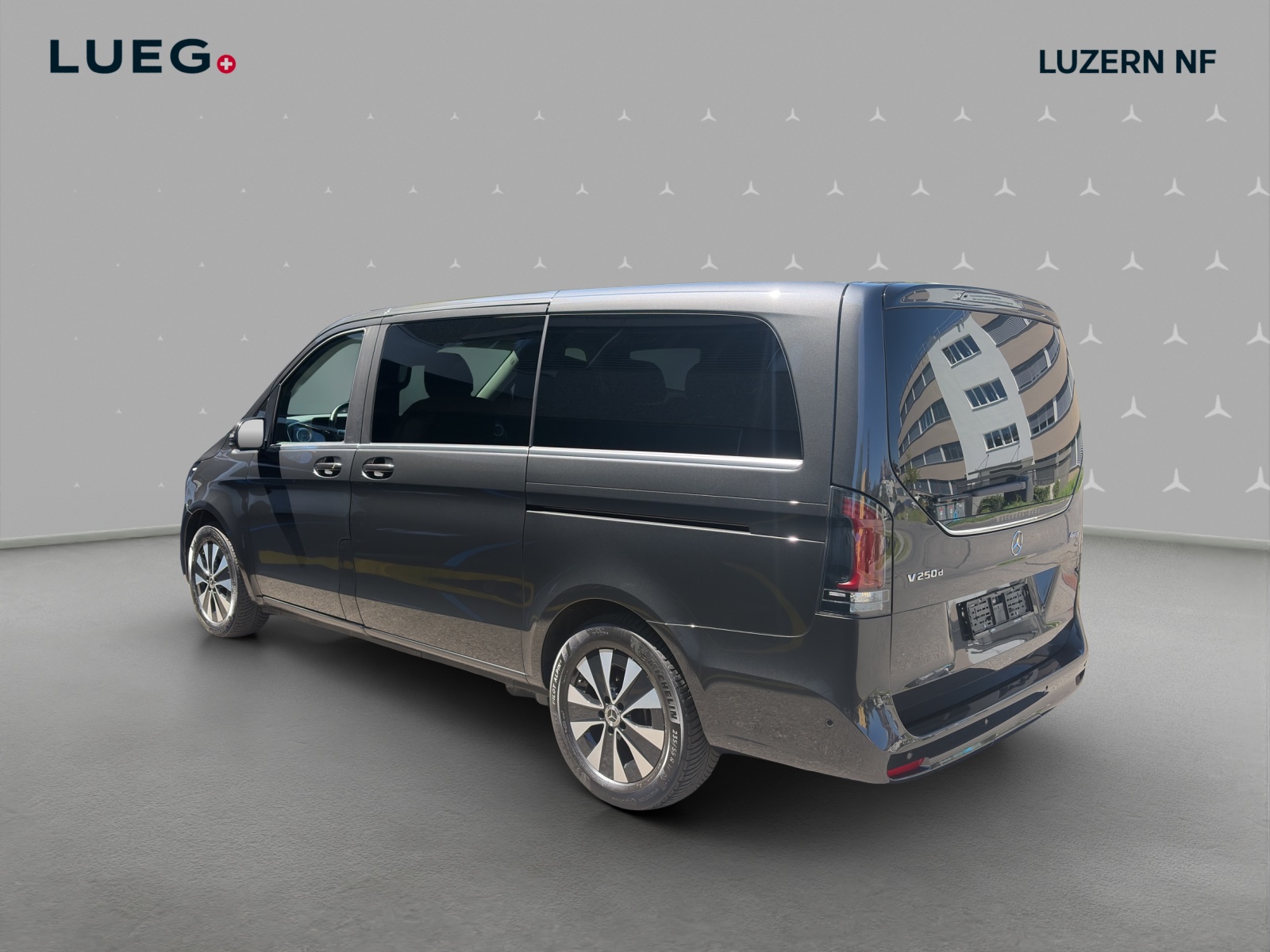 MERCEDES-BENZ V 250 d lang Avantgarde 4Matic G-Tronic-image-2