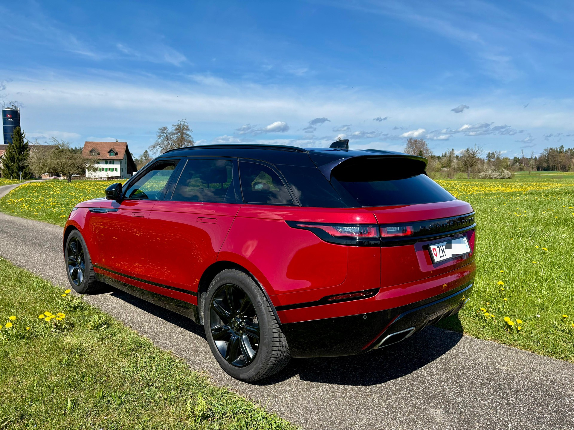 LAND ROVER 3.0 D 300 R-Dynamic S-image-2
