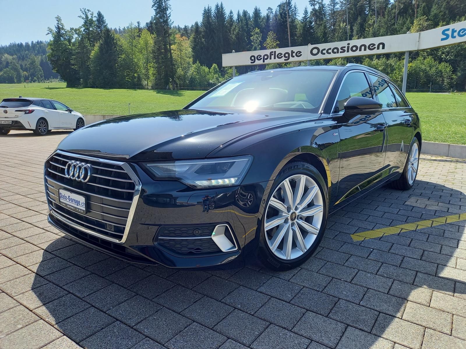 AUDI A6 Avant 40 TDI Sport quattro S-Line S-tronic-image-0
