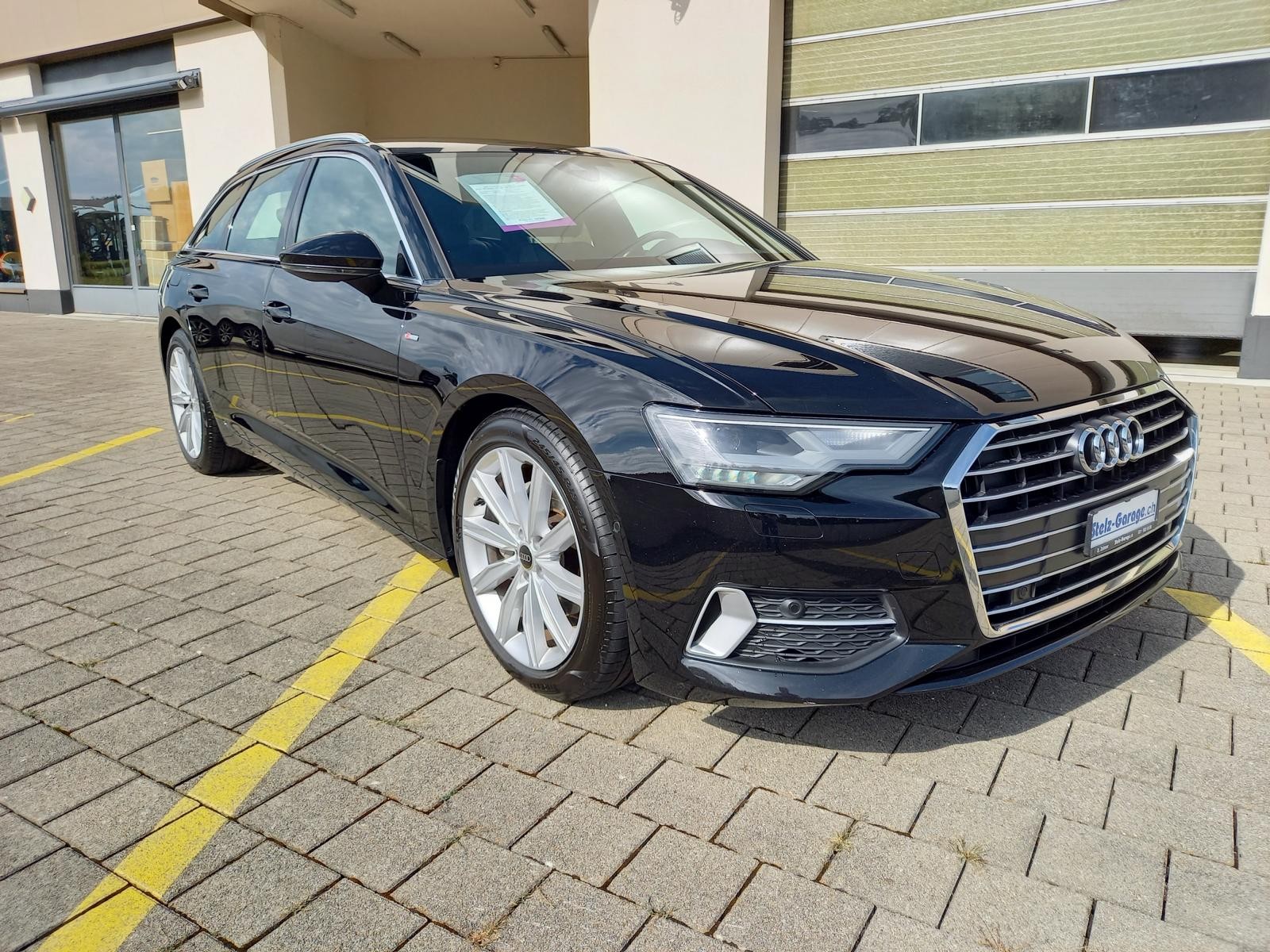 AUDI A6 Avant 40 TDI Sport quattro S-Line S-tronic-image-3