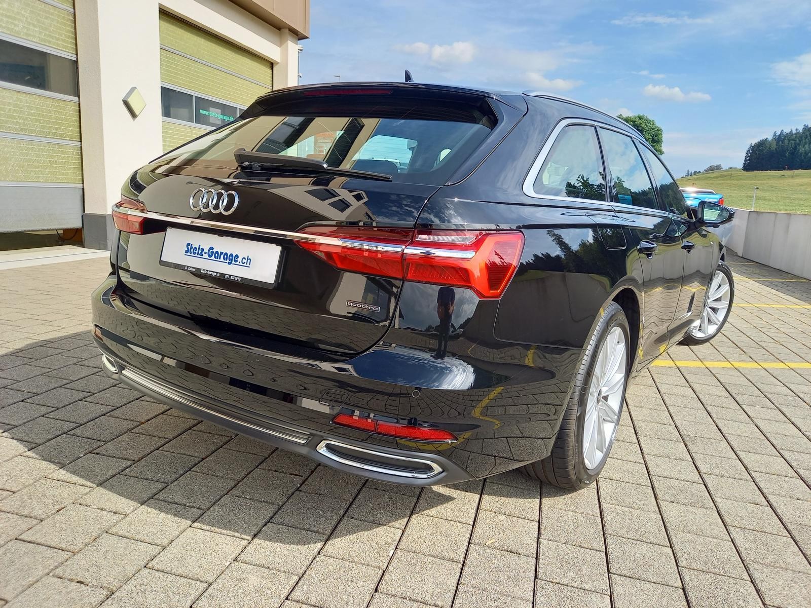 AUDI A6 Avant 40 TDI Sport quattro S-Line S-tronic-image-1