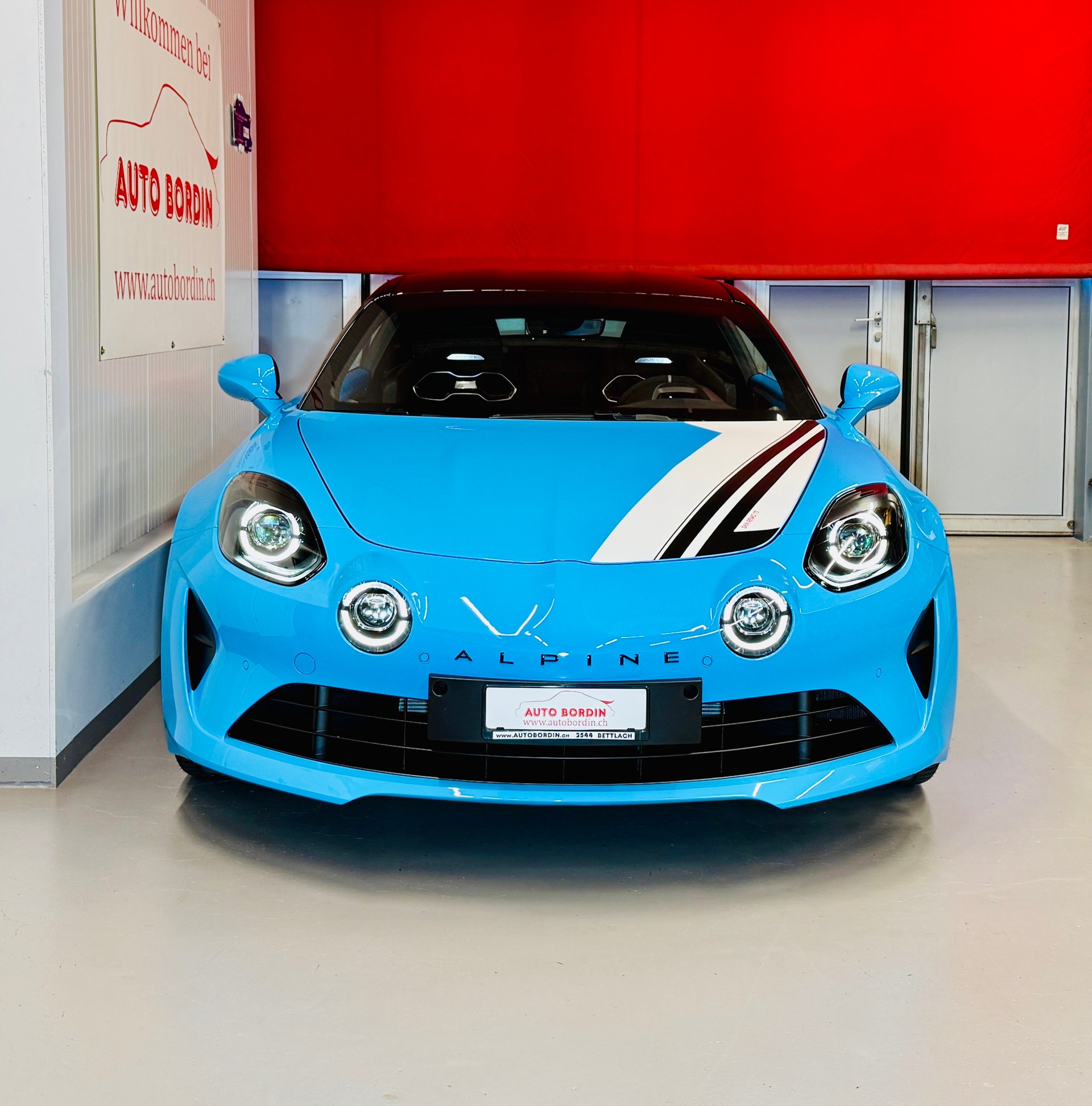 ALPINE A110 San Remo 73 Limited Edition Nr. 113 / 200 mit rotem Carbondach / Leasingaktion nur 0.9%-image-1