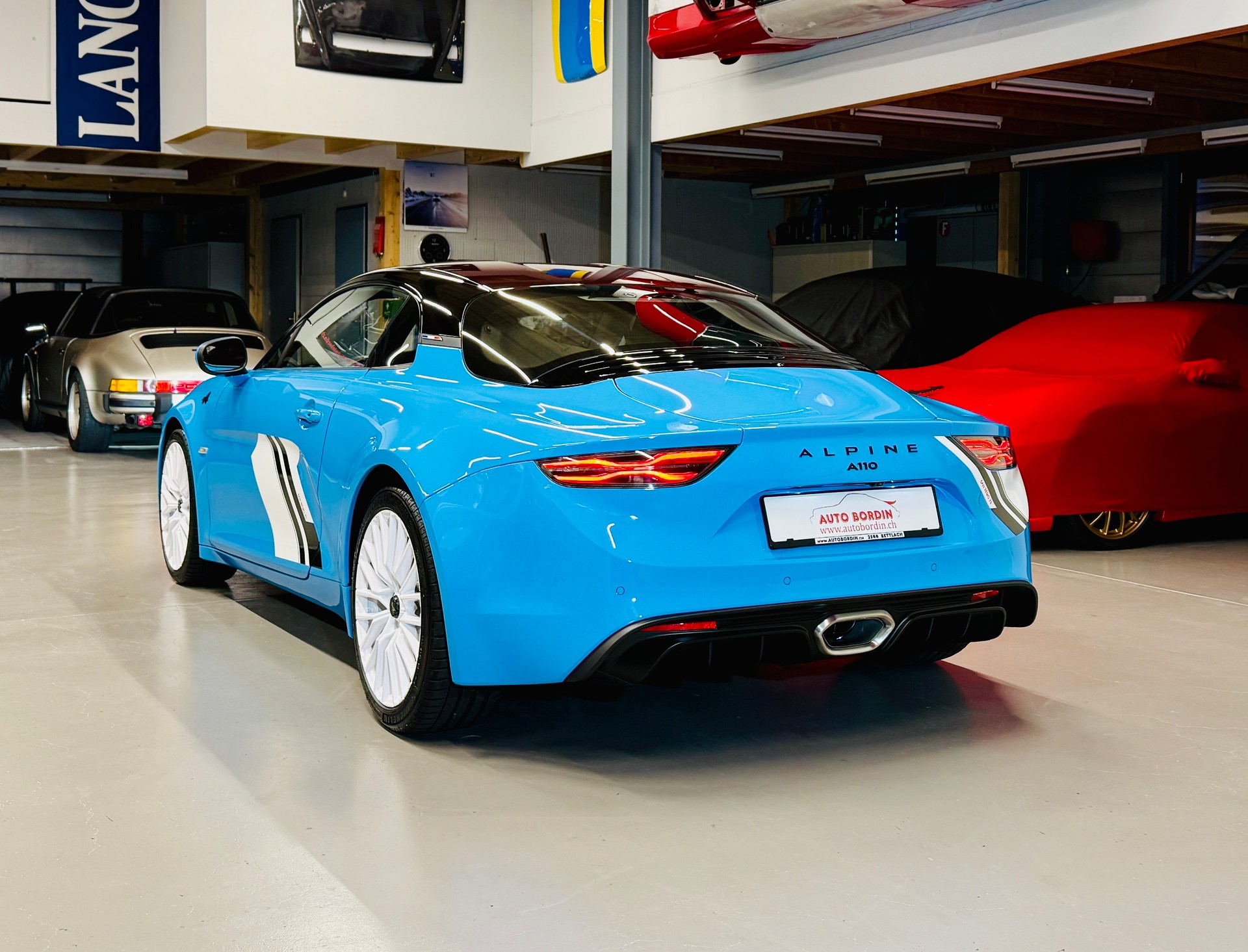 ALPINE A110 San Remo 73 Limited Edition Nr. 113 / 200 mit rotem Carbondach / Leasingaktion nur 0.9%-image-8
