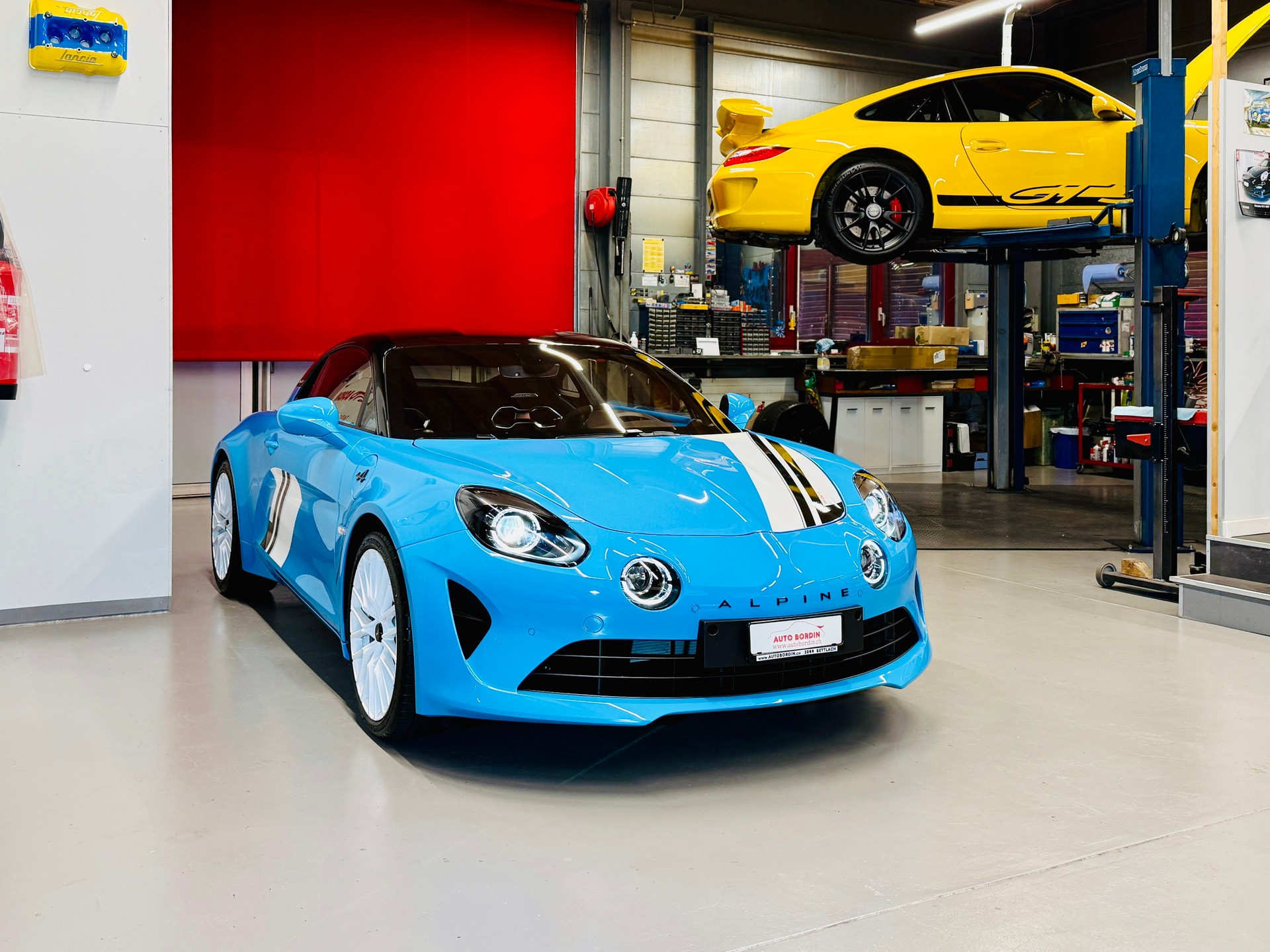 ALPINE A110 San Remo 73 Limited Edition Nr. 113 / 200 mit rotem Carbondach / Leasingaktion nur 0.9%-image-12