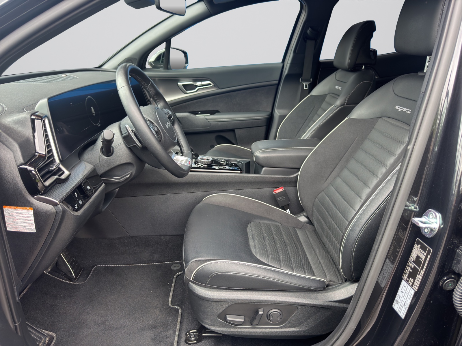 KIA Sportage1.6T HEV4x4 GT A-image-4