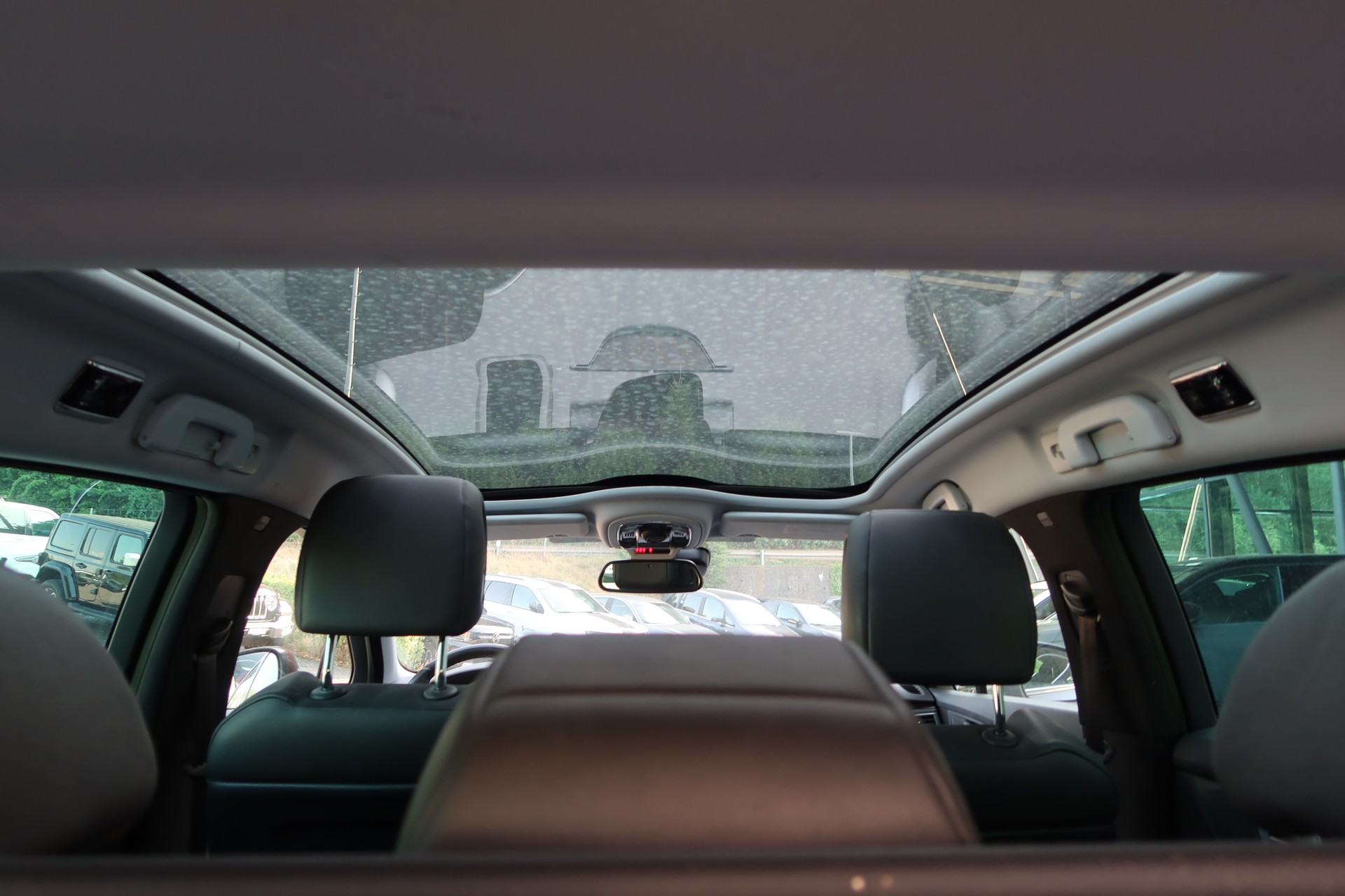 PEUGEOT 508 RXH 2.0 HDI Hybrid4-image-7
