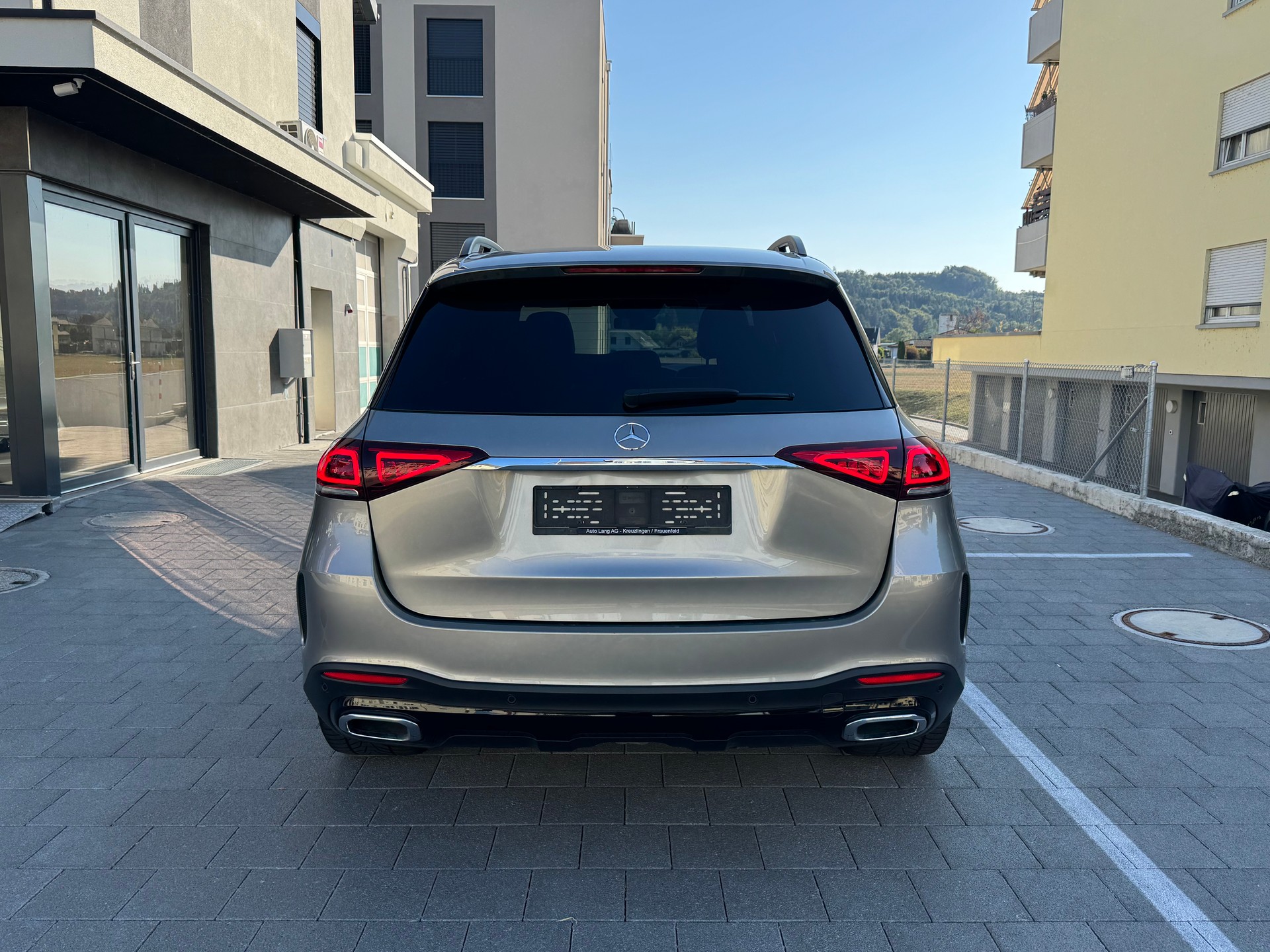 MERCEDES-BENZ GLE 450 4Matic AMG Line 9G-Tronic-image-3