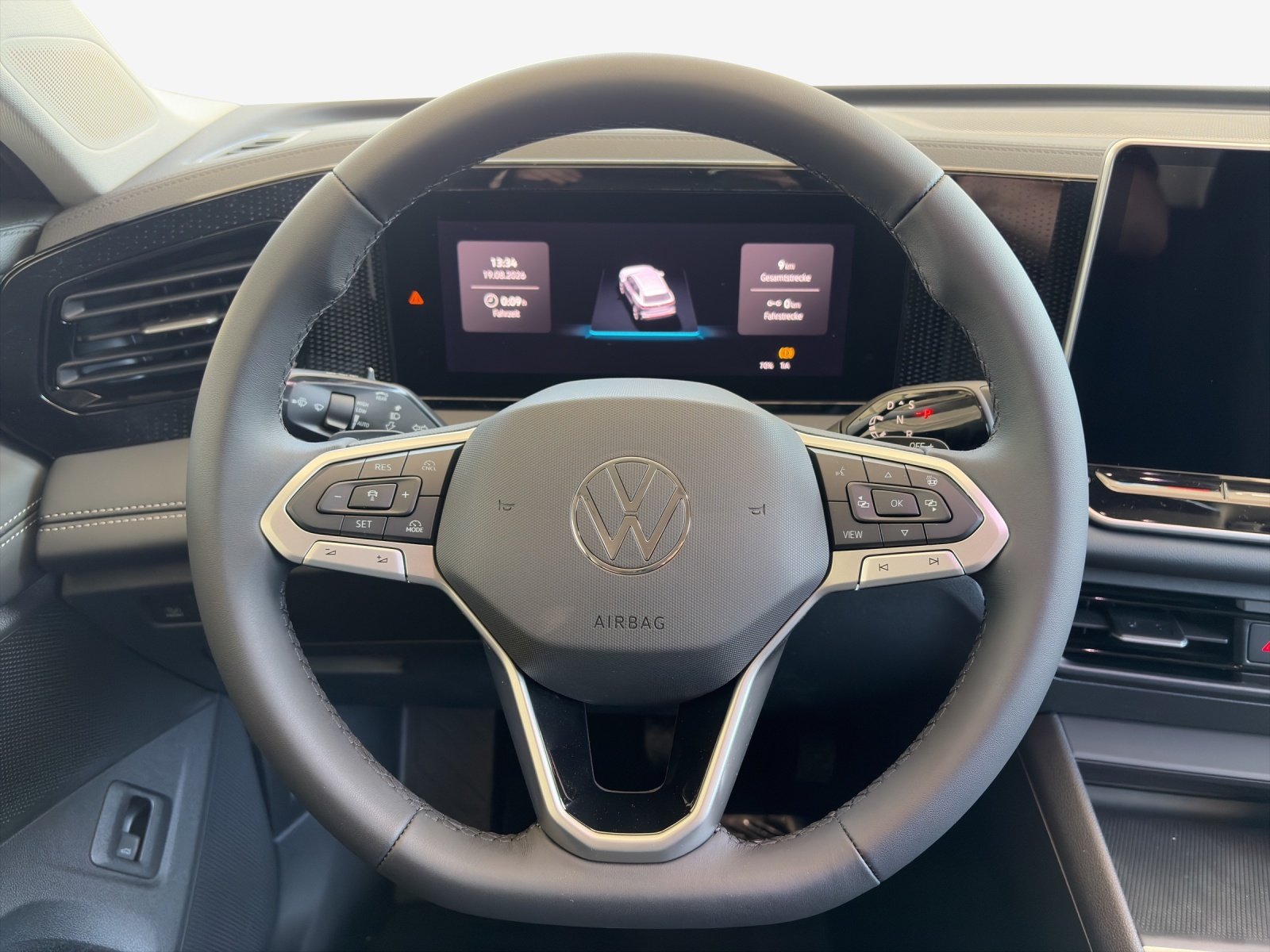 VW Tiguan 2.0 TSI DSG United 4Motion-image-9