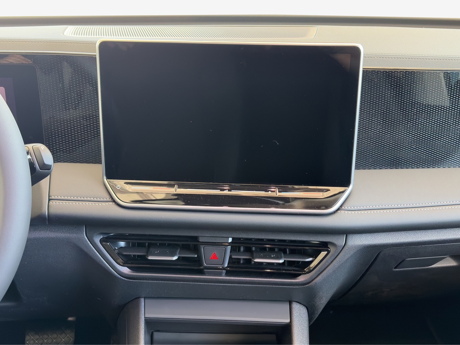 VW Tiguan 2.0 TSI DSG United 4Motion-image-10