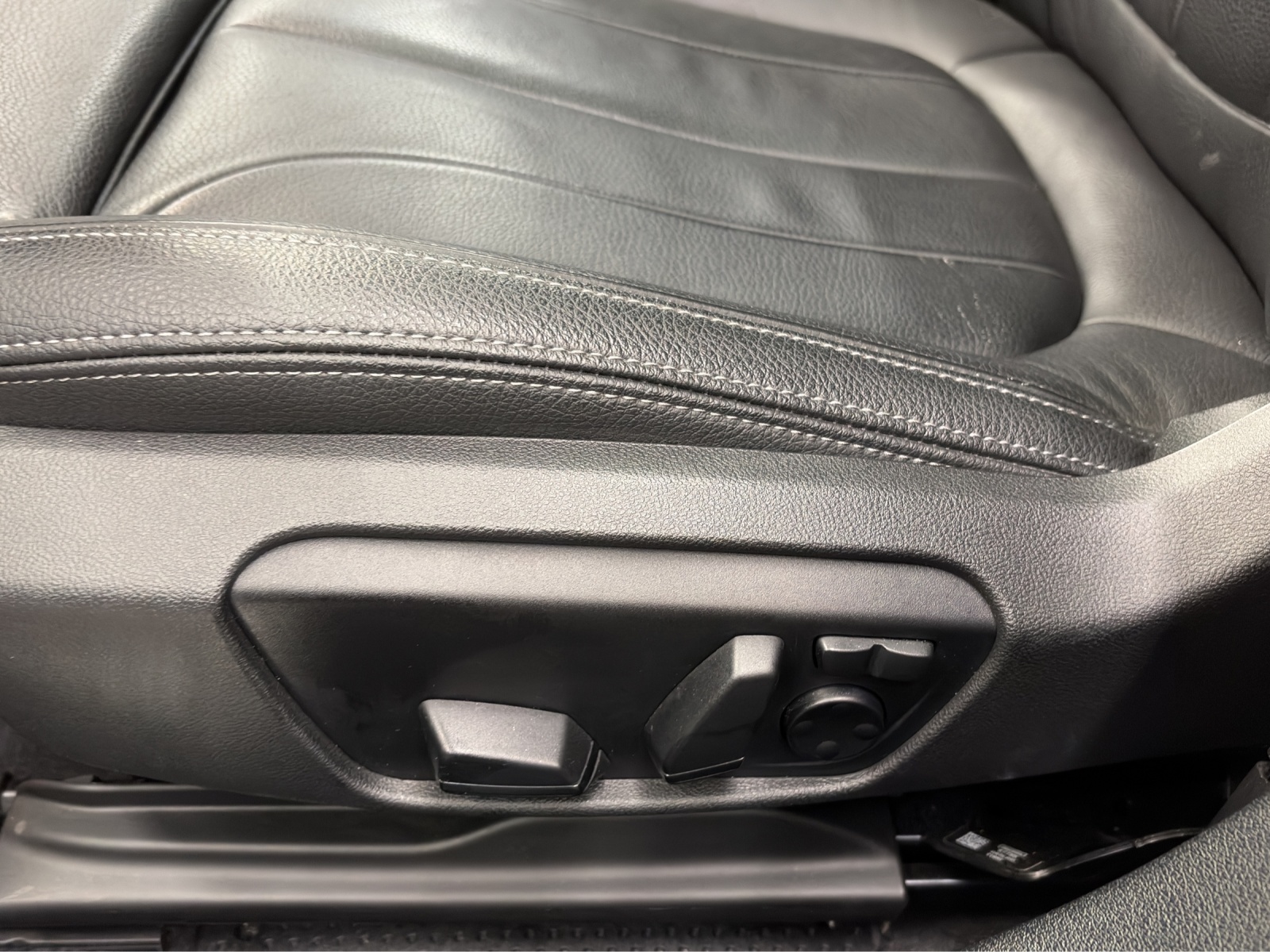 BMW 120d xDrive M AERODYNAMIKPAKET-image-15