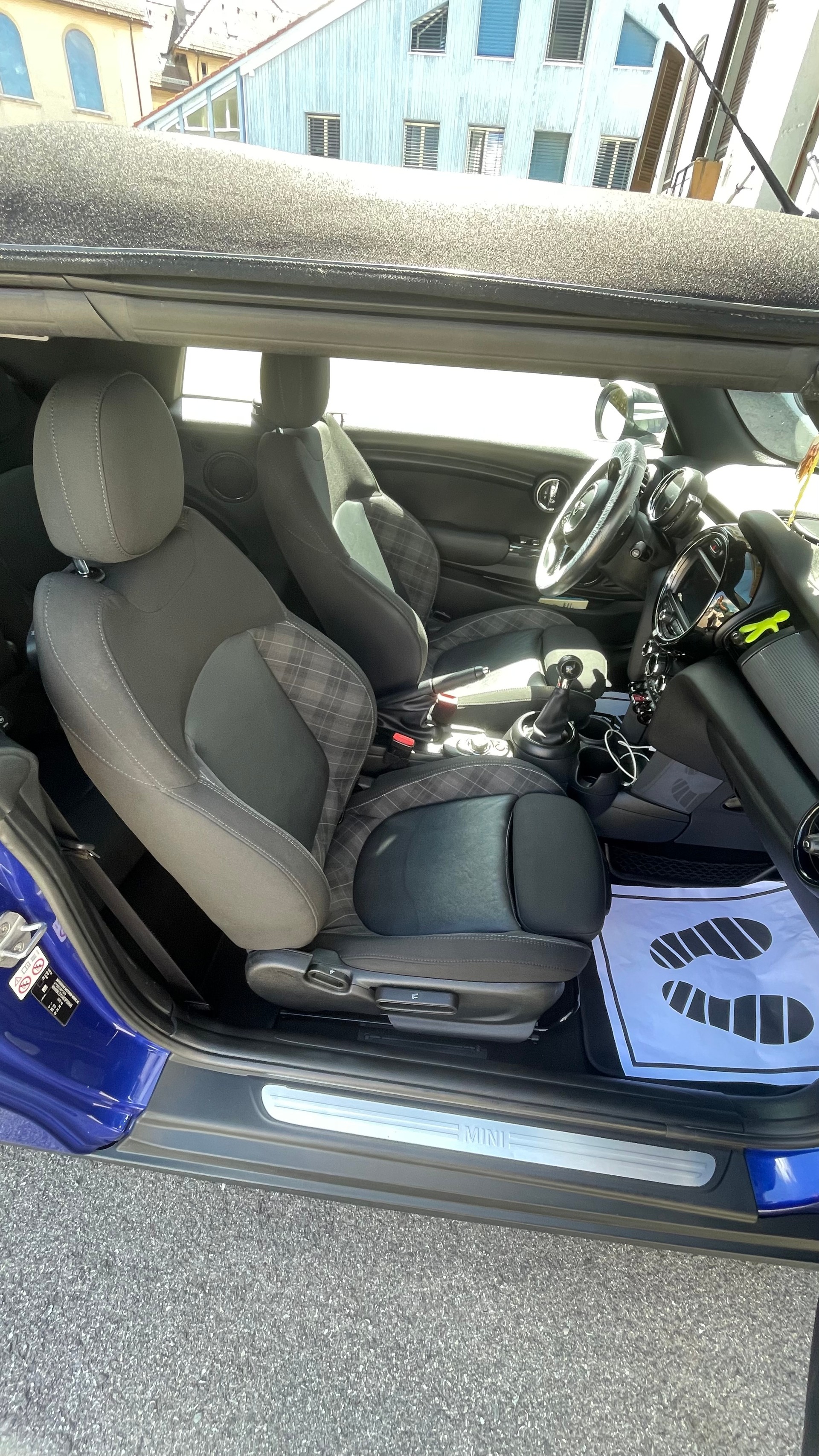 MINI 1.5i Cooper-image-3