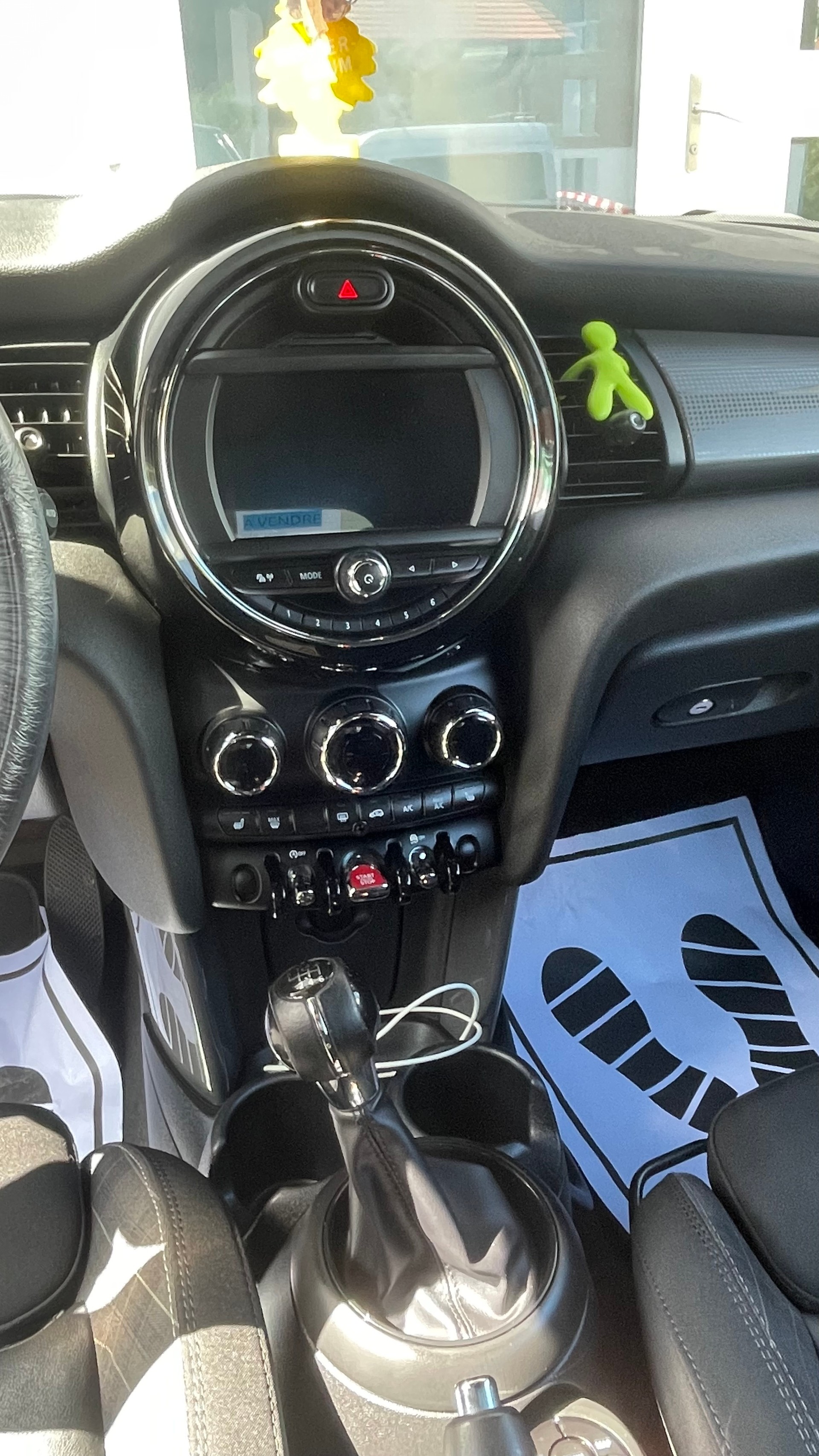 MINI 1.5i Cooper-image-4