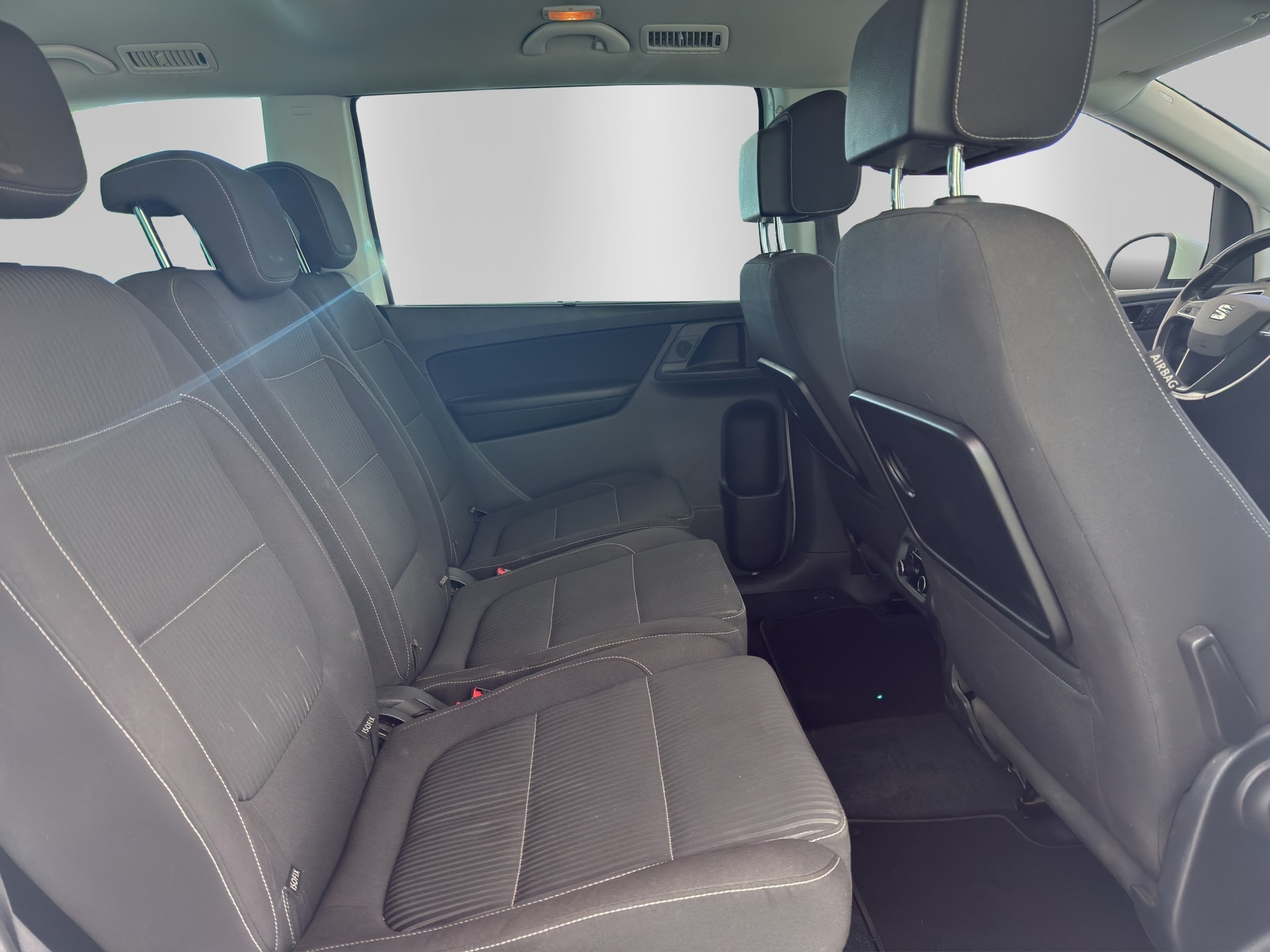 SEAT Alhambra 2.0 TSI Style Advanced DSG-image-15