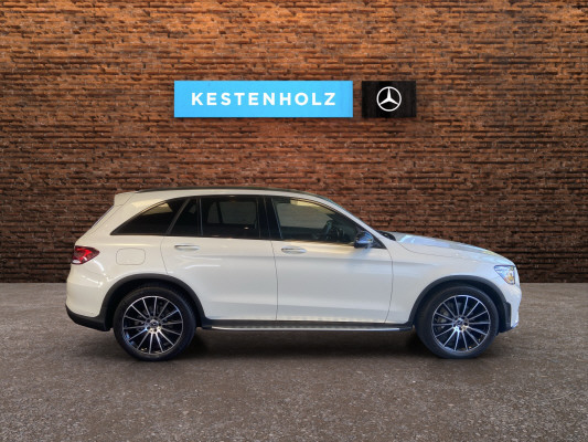 MERCEDES-BENZ GLC 220 d AMG Line 4Matic-image-2