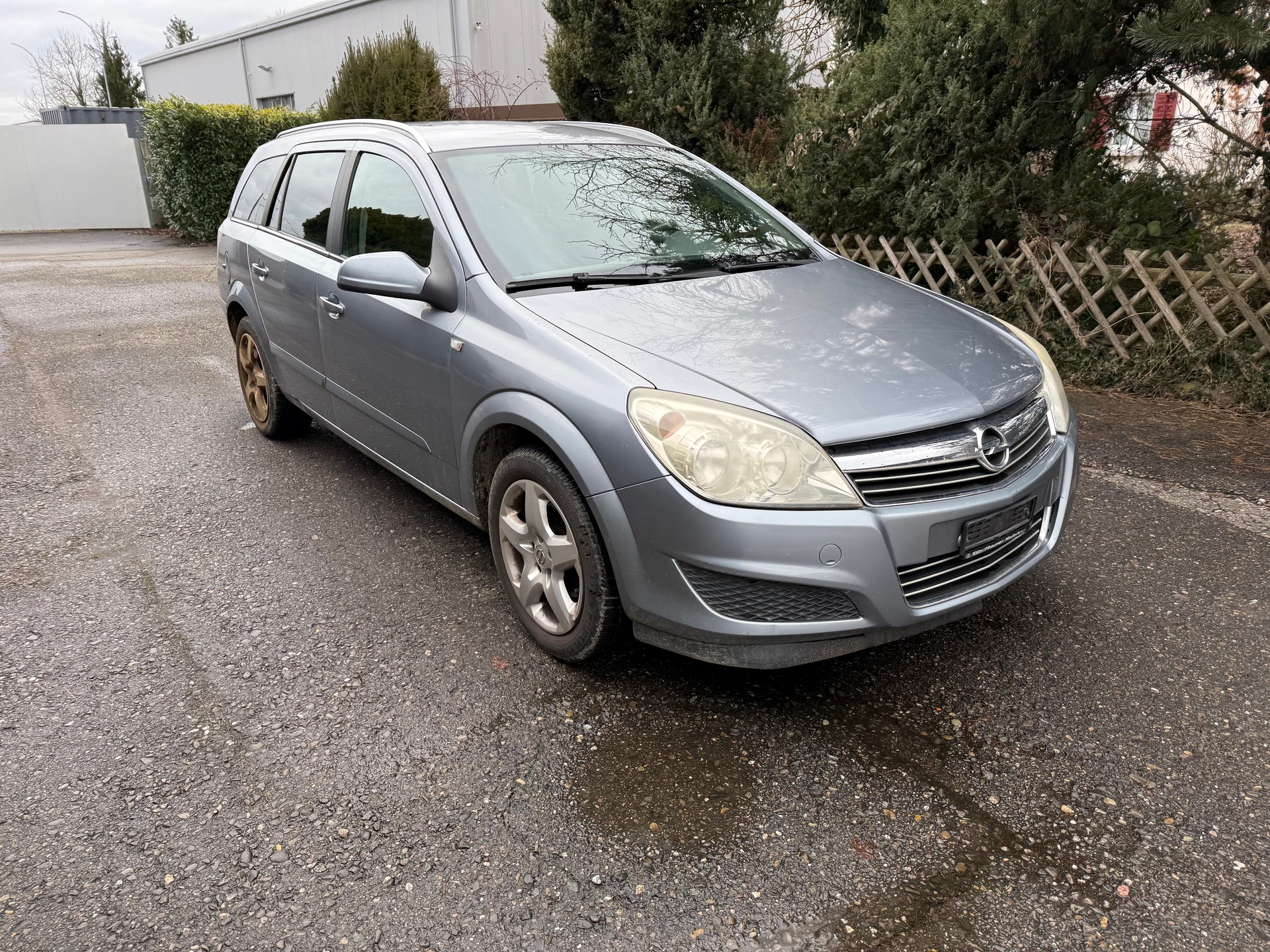 OPEL Astra Caravan 1.6i 16V Enjoy-image-2