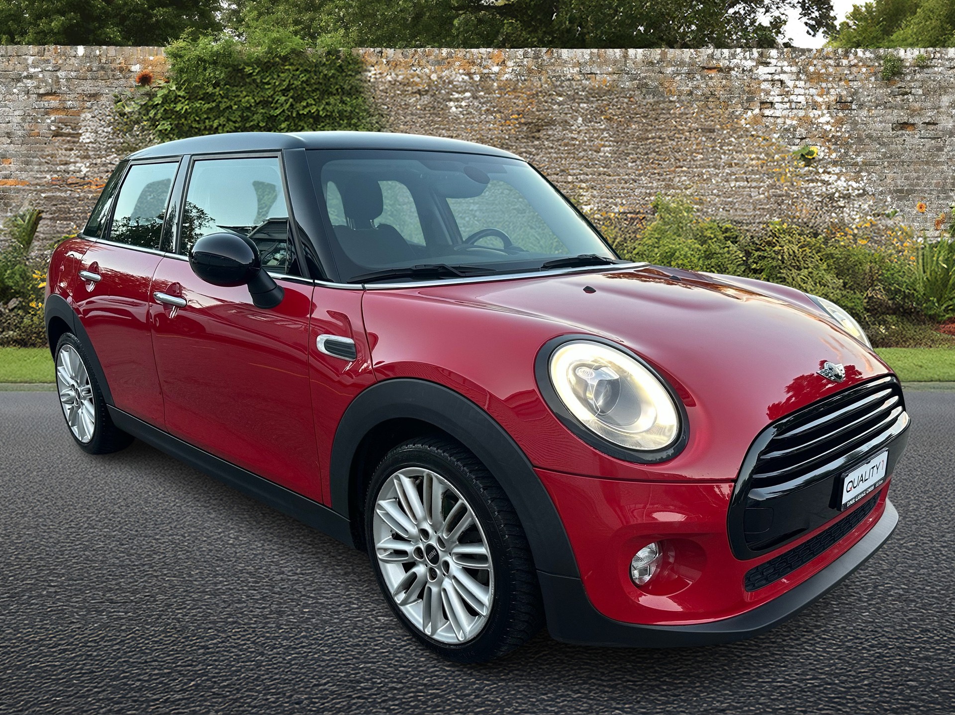 MINI Cooper Hyde Park Steptronic-image-6
