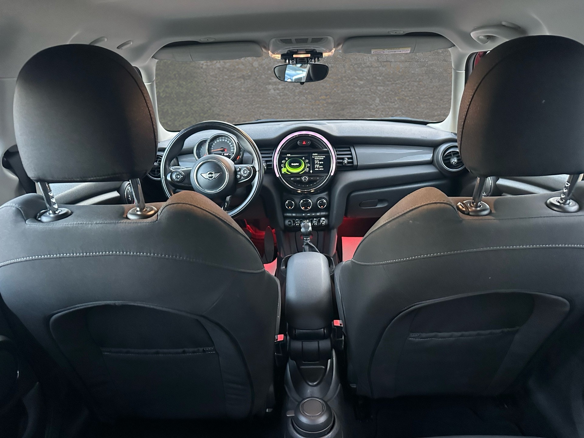 MINI Cooper Hyde Park Steptronic-image-10