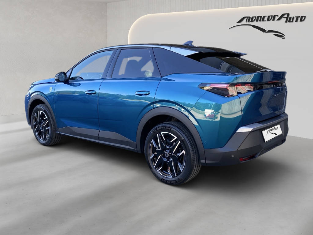 PEUGEOT 3008 1.2 Hybrid GT Exclusive-image-6