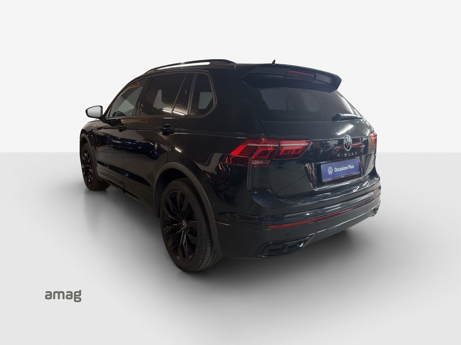 VW Tiguan 2.0 TDI SCR R-Line 4Motion DSG-image-2