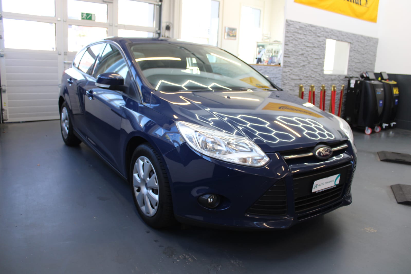 FORD Focus 1.0 SCTi Trend-image-11
