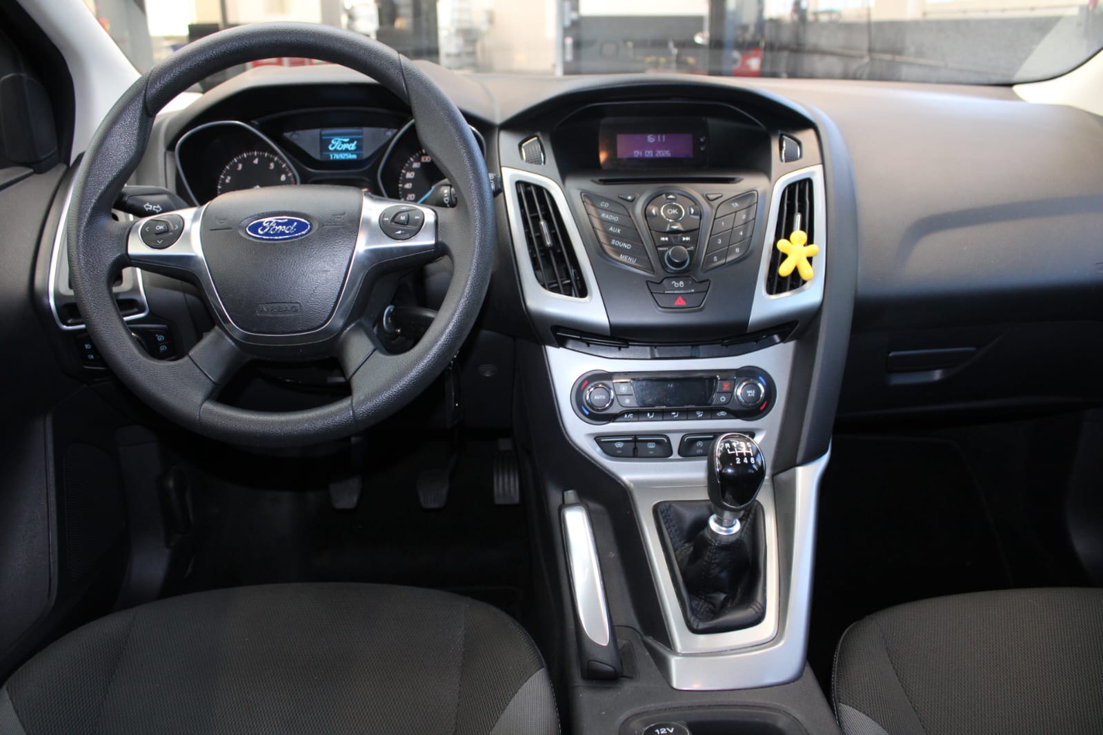 FORD Focus 1.0 SCTi Trend-image-4