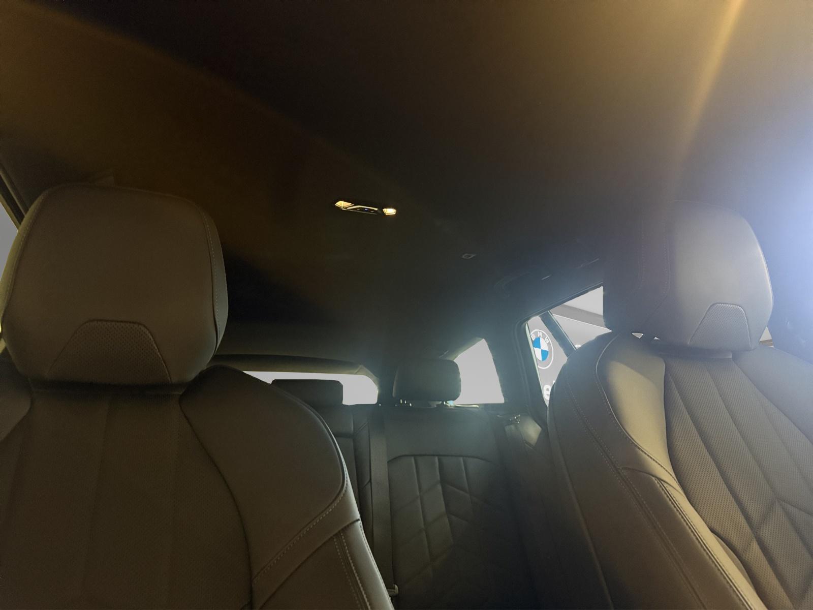 BMW 5er Touring 530e xDrive M-SportPaket-image-23