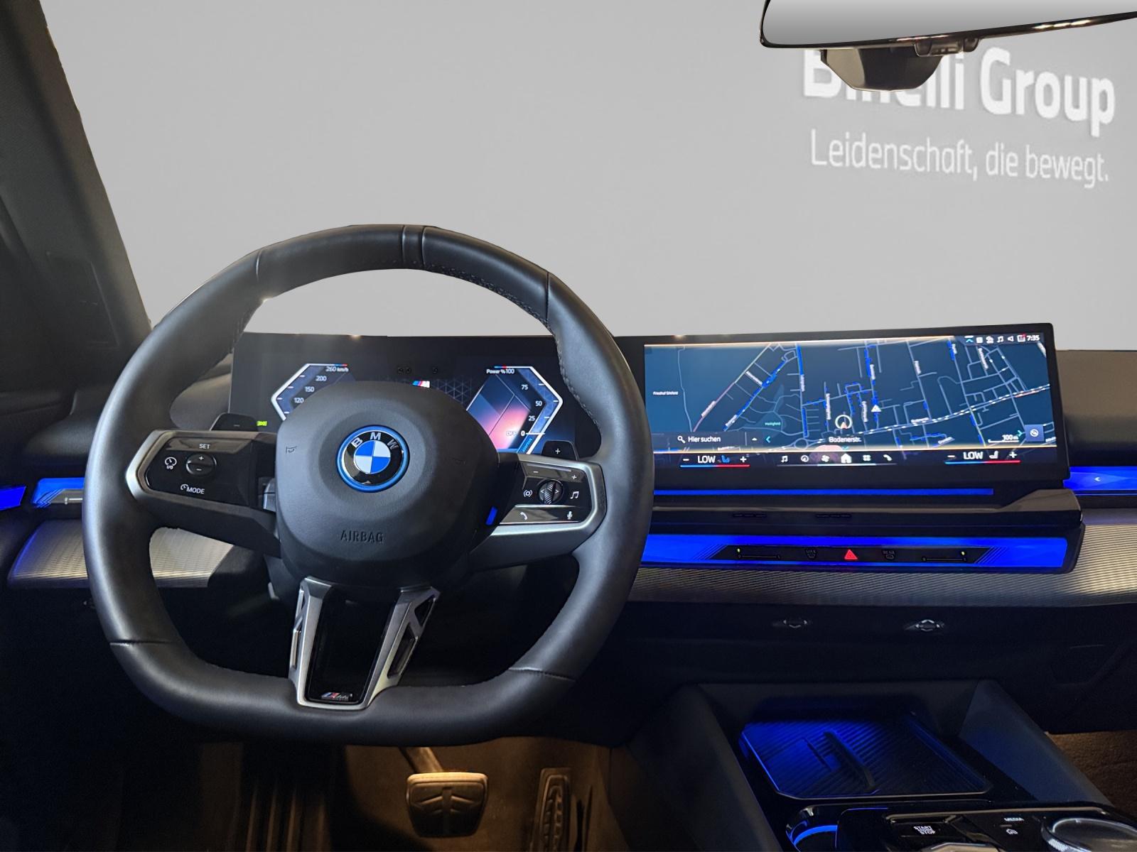BMW 5er Touring 530e xDrive M-SportPaket-image-12