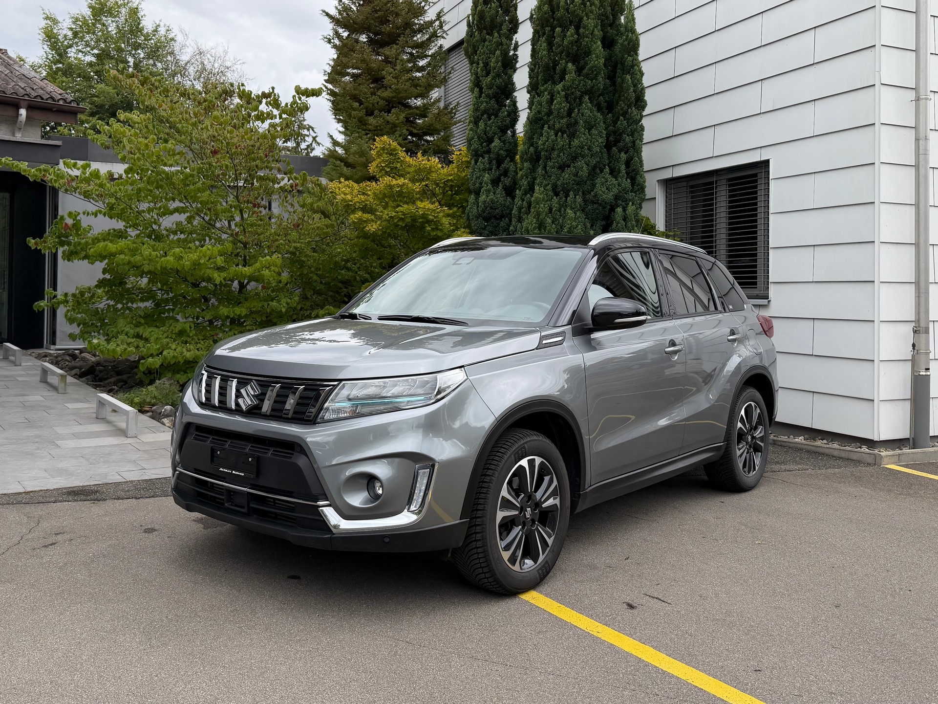 SUZUKI Vitara 1.4 4x4 Boosterjet Compact Top Automatic Allgrip *Vollausstattung*aus 1. Hand*Garantie*-image-1