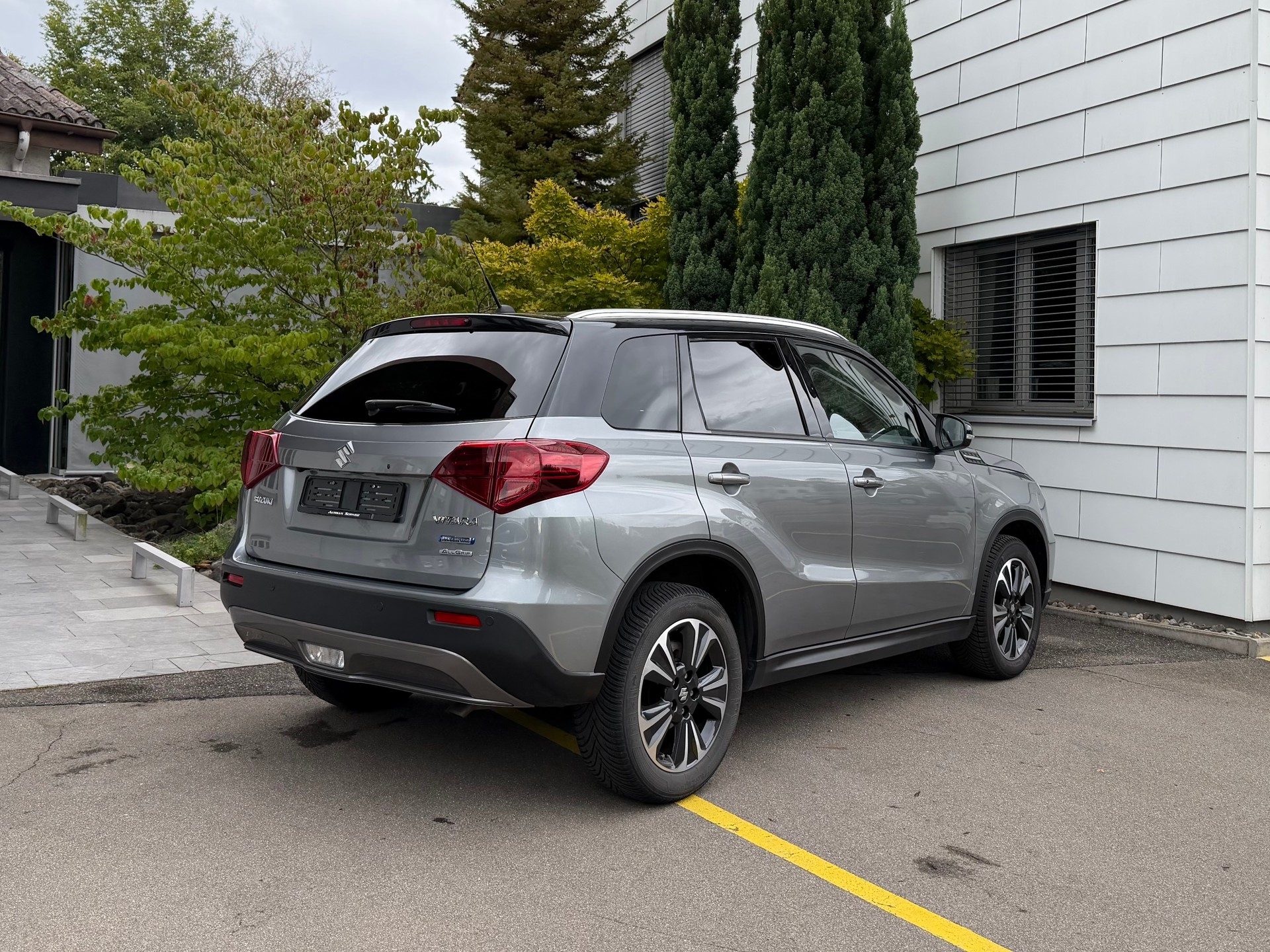 SUZUKI Vitara 1.4 4x4 Boosterjet Compact Top Automatic Allgrip *Vollausstattung*aus 1. Hand*Garantie*-image-3
