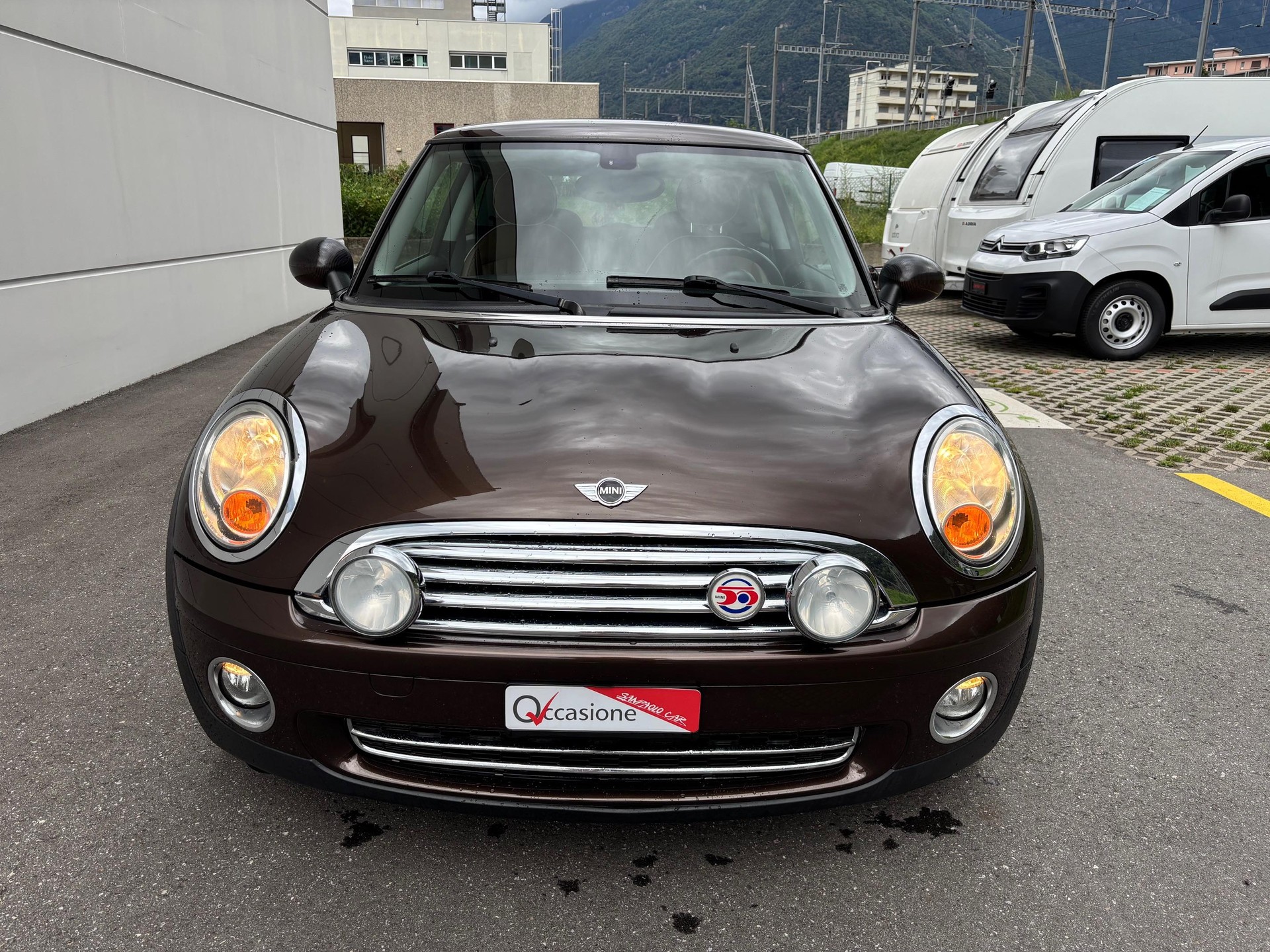 MINI R56 1.6i Cooper-image-1