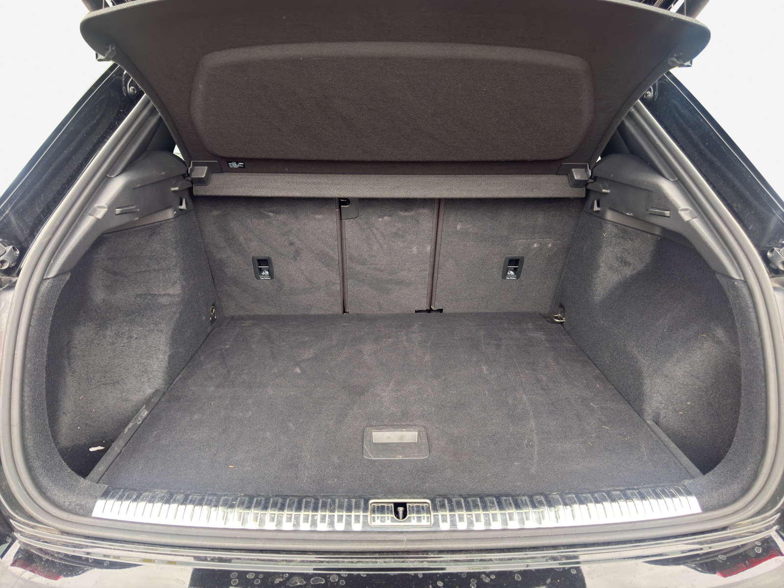 AUDI RS Q3 2.5 TFSI quattro S tronic-image-12