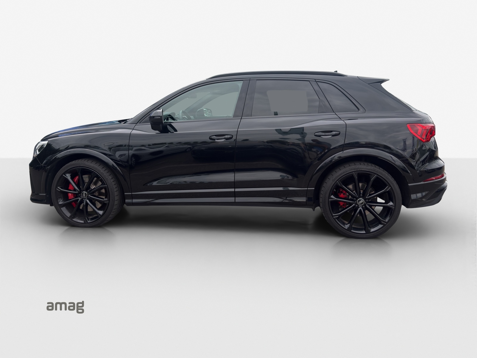 AUDI RS Q3 2.5 TFSI quattro S tronic-showroom-element-1